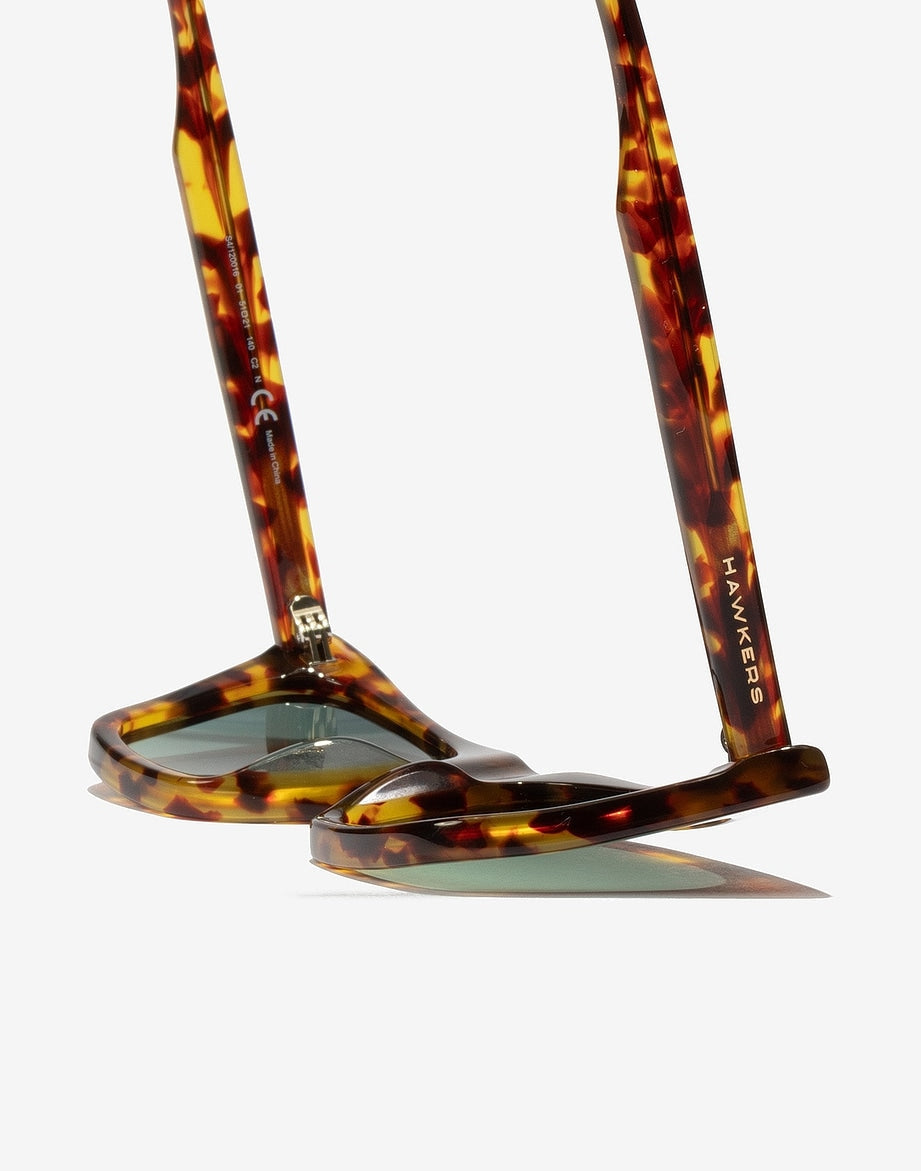CAREY GREEN BOTTLE HYPNOSE HAWKERS