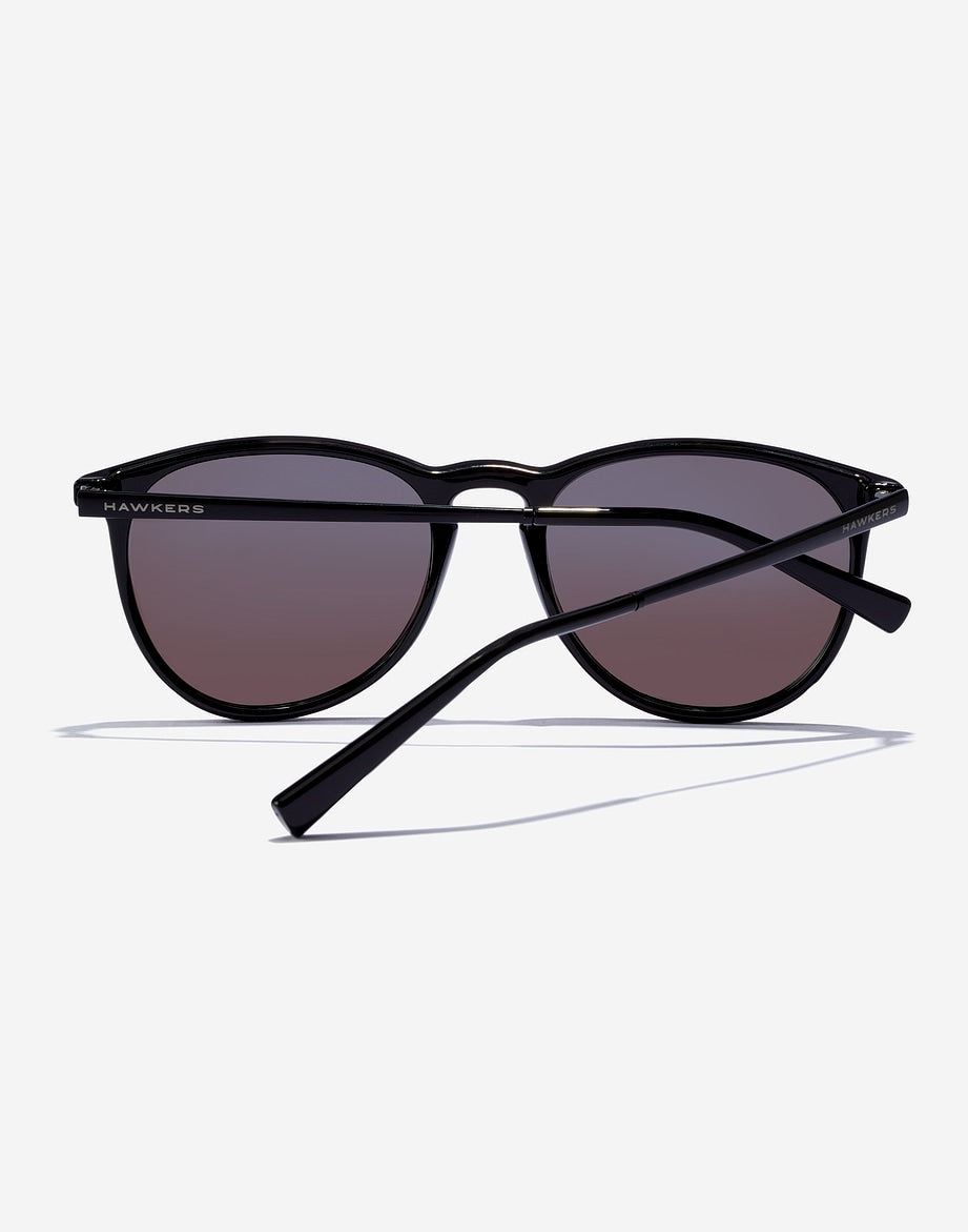OLLIE - POLARIZED BLACK CHROME HAWKERS