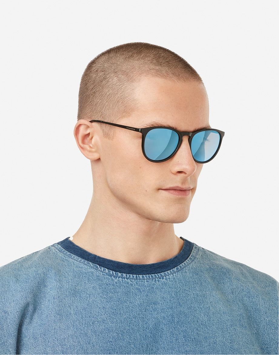OLLIE - POLARIZED BLACK CHROME HAWKERS