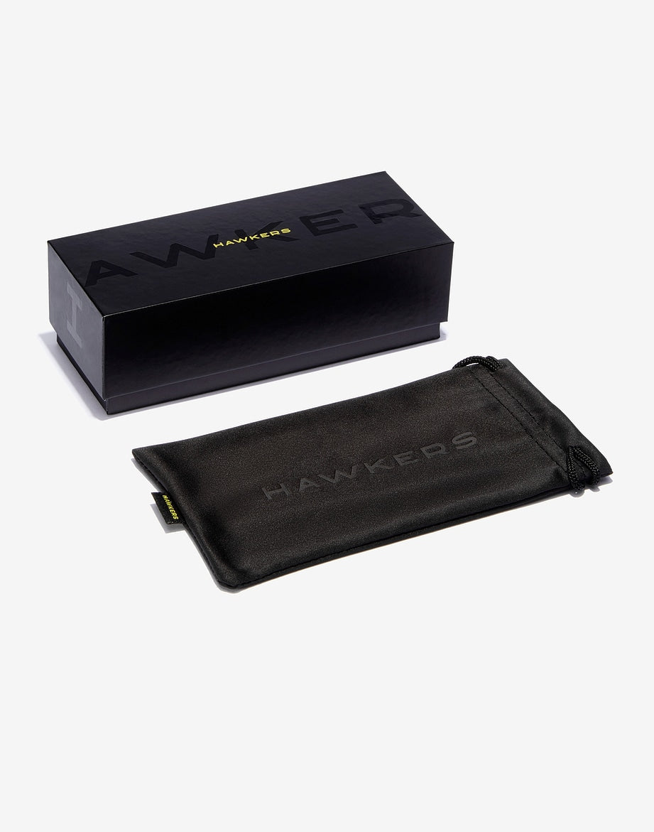 BOLT POLARIZED BLACK DARK HAWKERS