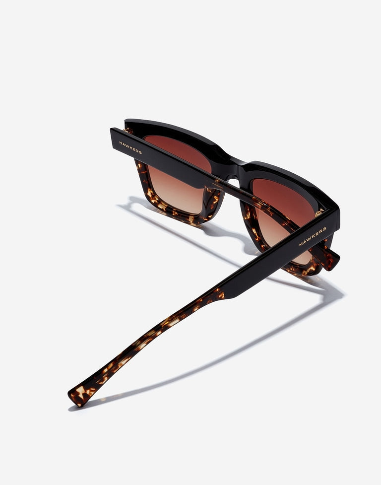 ONE UPTOWN - CAREY BLACK TERRACOTA Nwadri