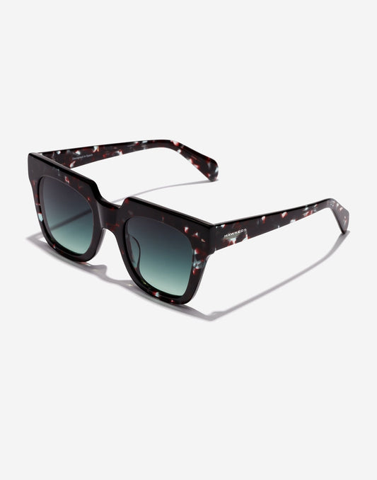 ROW X - GREEN HAVANA FOREST HAWKERS