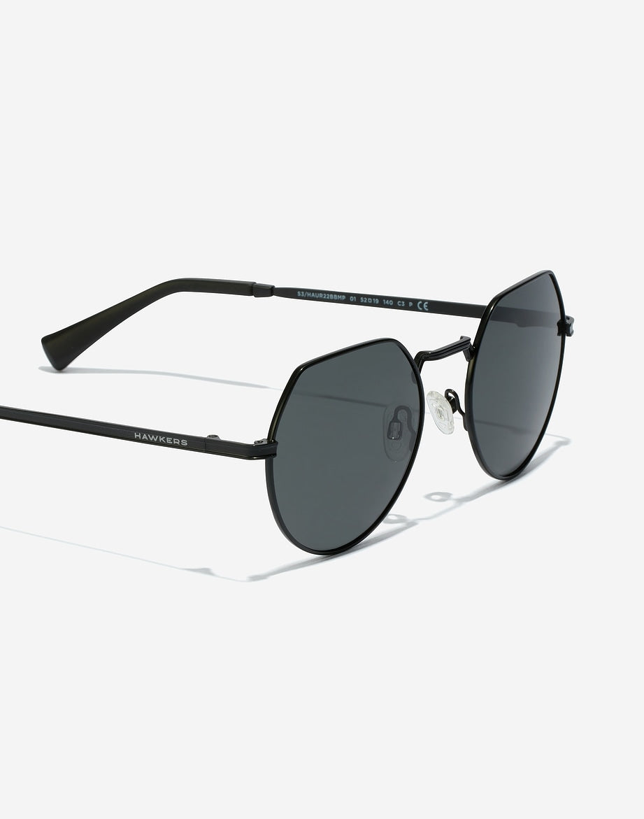 AURA POLARIZED BLACK HAWKERS