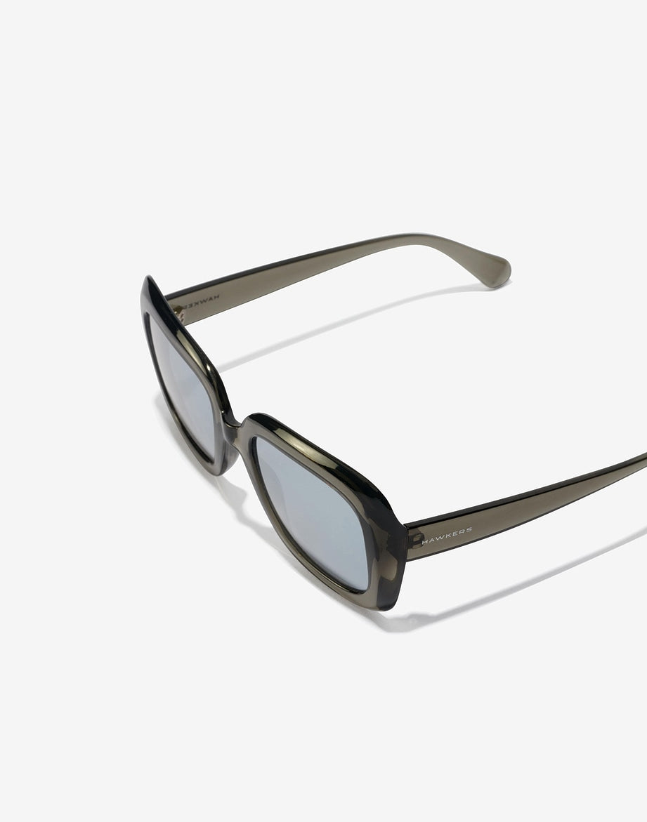 GREY CHROME BUTTERFLY HAWKERS