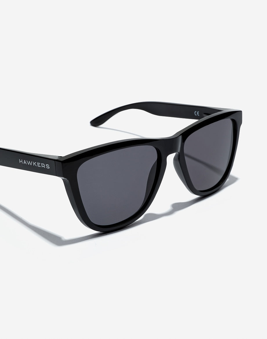 ONE RAW - POLARIZED DIAMOND BLACK HAWKERS