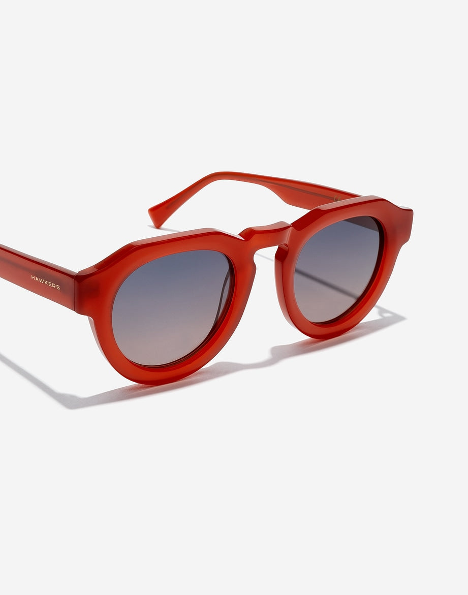 WARWICK UPTOWN- TERRACOTA ROSEWOOD HAWKERS