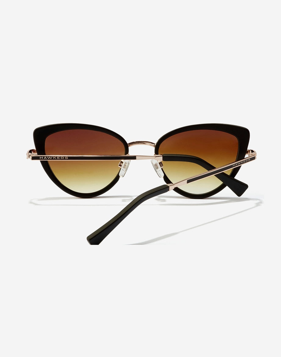 FELINE BROWN HAWKERS