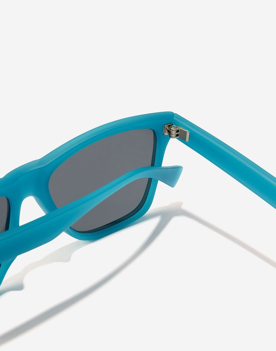 ONE LS ECO SAPPHIRE HAWKERS