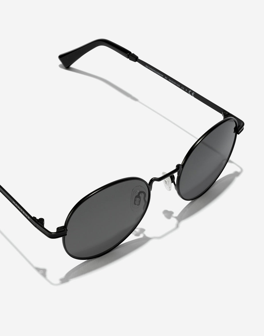 MOMA - POLARIZED MATTE BLACK HAWKERS
