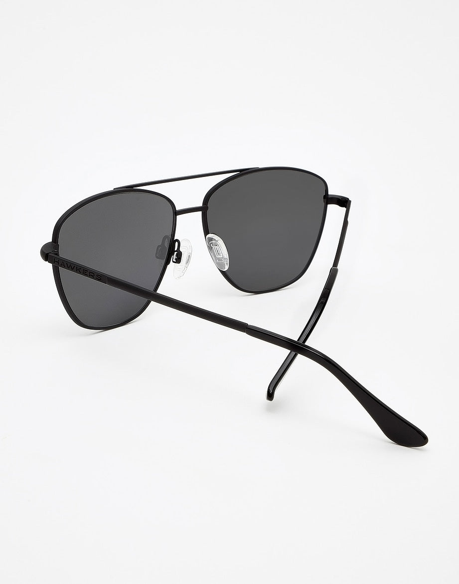 LAX - POLARIZED BLACK DARK HAWKERS