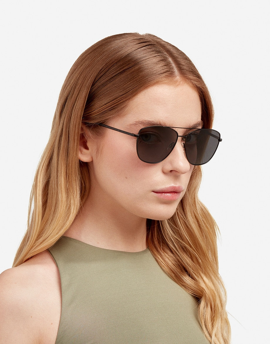 LAX - POLARIZED BLACK DARK HAWKERS