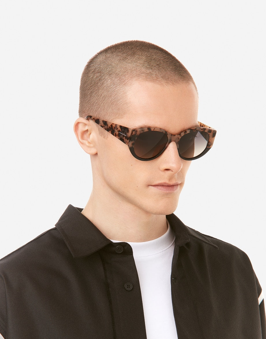 MIRANDA - LEO BLACK HAWKERS