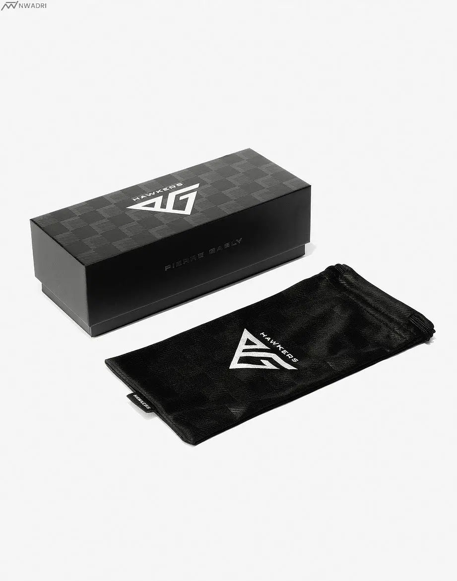 Hawkers -DIVER Hawkers