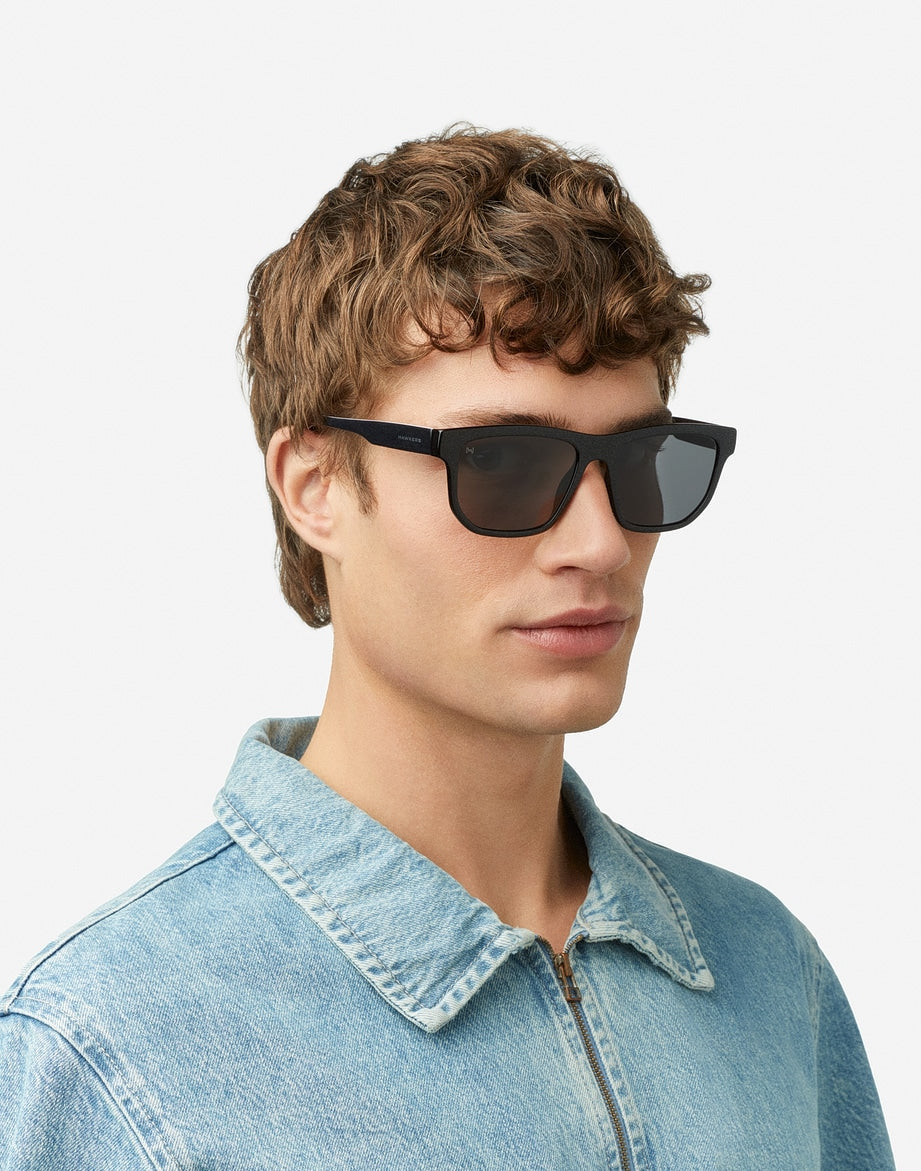 MARS - BLACK DARK ECO Nwadri