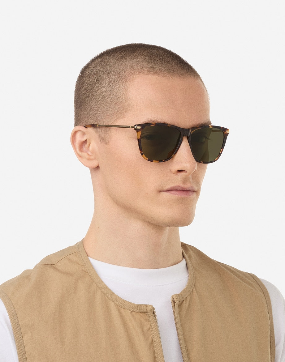 ONE CROSSWALK - BLACK MOSS Nwadri