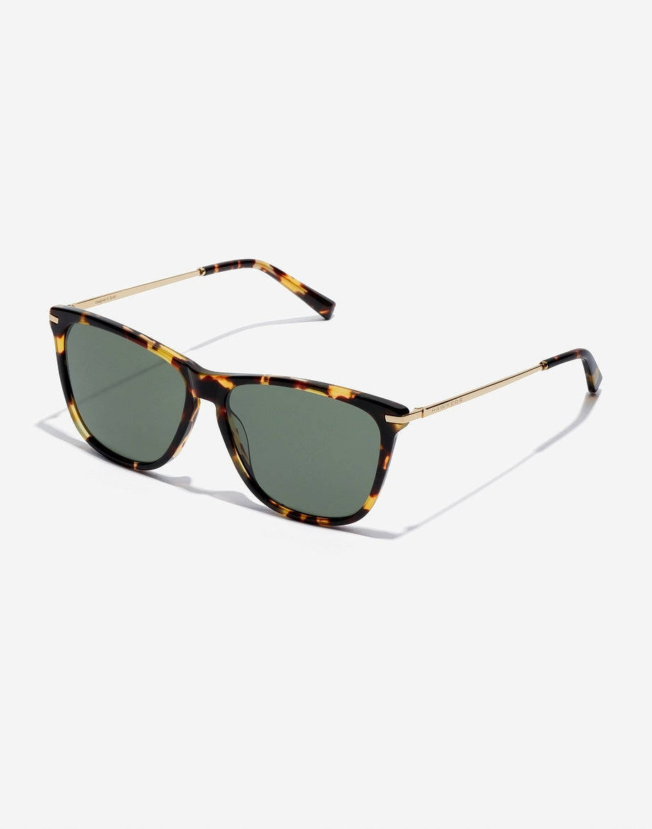 ONE CROSSWALK - BLACK MOSS Nwadri