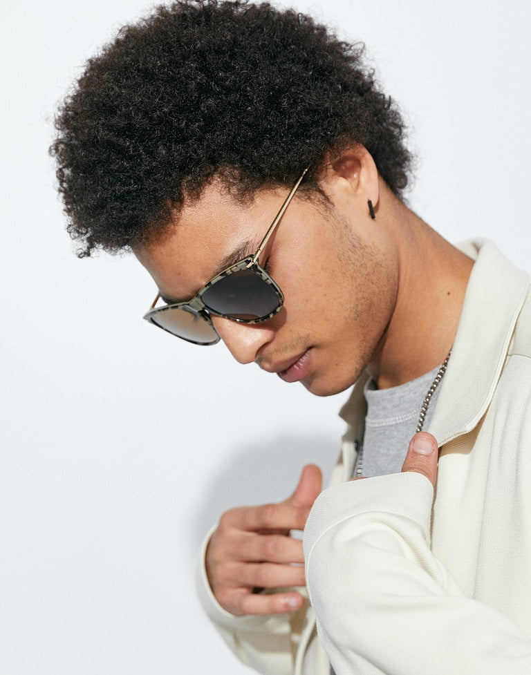 Hawkers- ONE CROSSWALK Hawkers