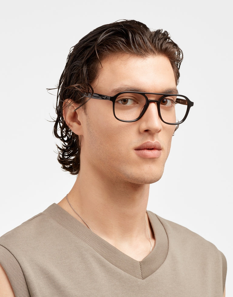 Hawkers Black Hunter – Noir Brillant HAWKERS